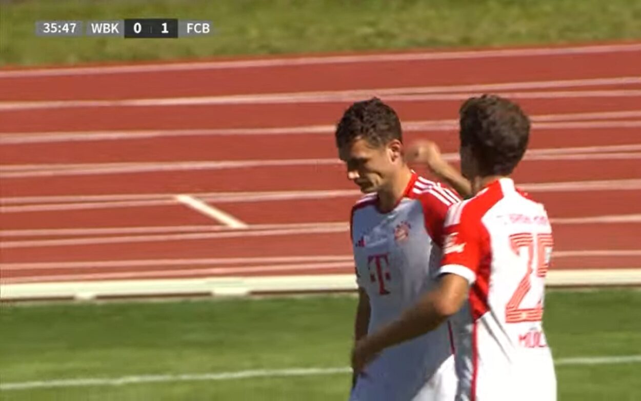 Pavard reazione gol amichevole Bayern Monaco