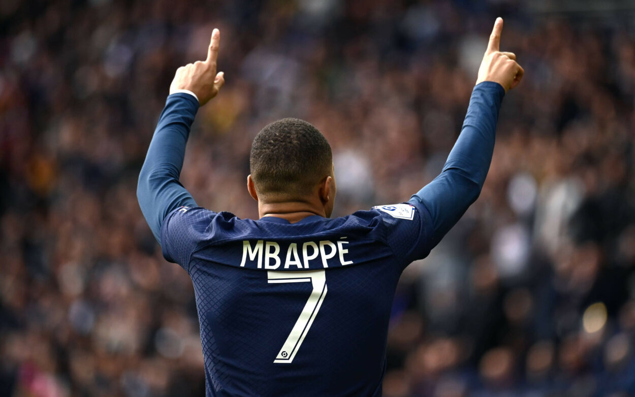 mbappé psg esultanza