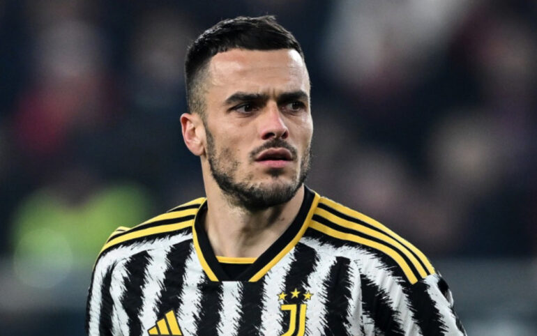 Filip Kostic Juventus