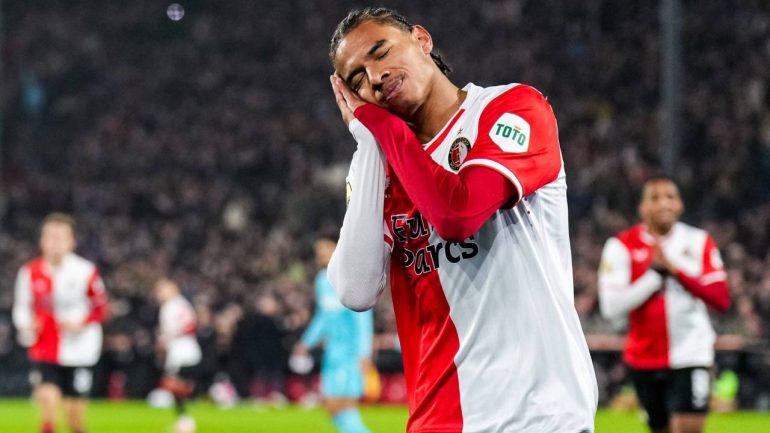 Calvin Stengs, l'olandese che piace alla Lazio