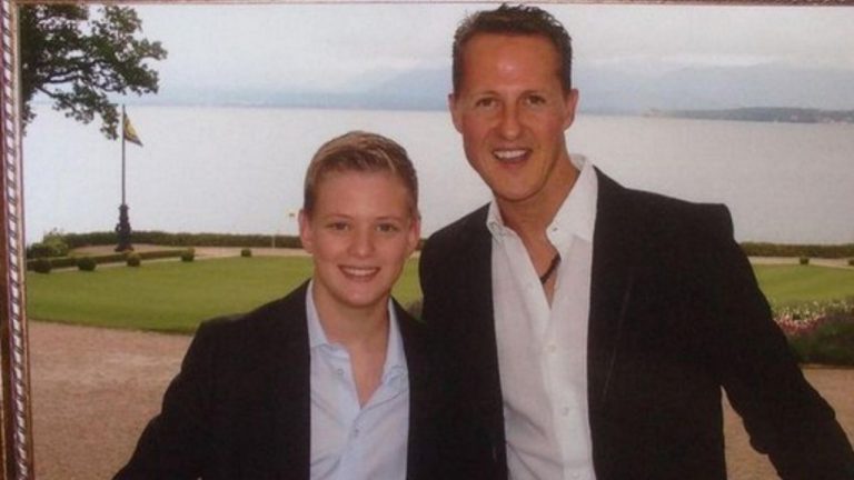 Schumacher, spunta la foto segretissima del matrimonio | Si vede tutto