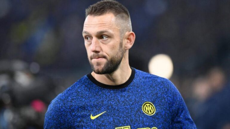 Inter, ancora lavoro differenziato per De Vrij: chi ce la fa e chi no per il derby