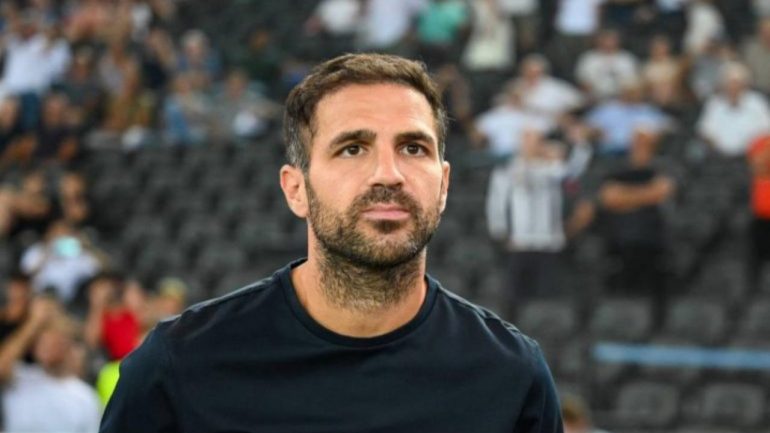 Fabregas costretto a sostituire Sergi Roberto per infortunio