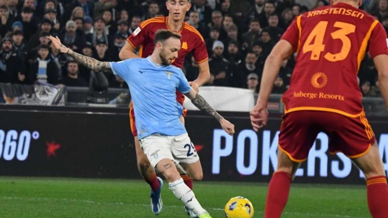 Lazio, infortunio per Lazzari: le sue condizioni