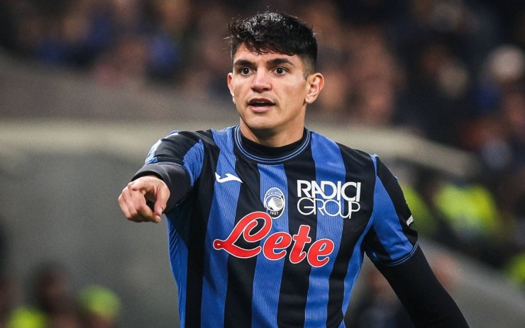 L'esterno nerazzurro conferma la sua permanenza e dichiara di avere un obiettivo chiaro: vincere la Champions League