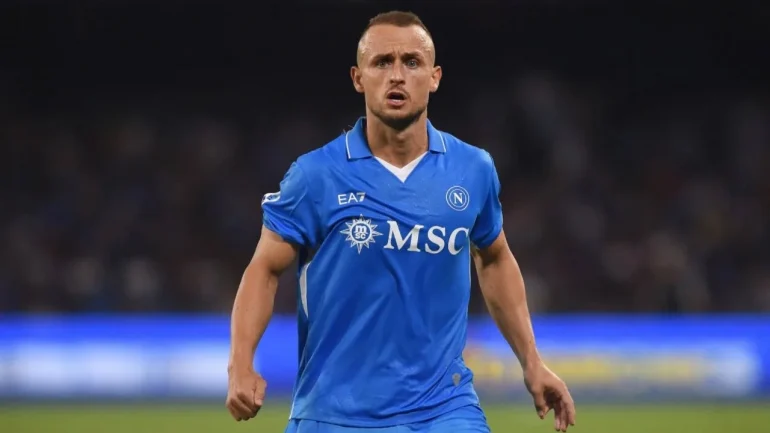 Napoli, migliorano le condizioni di Lobotka: possibile recupero per il Genoa