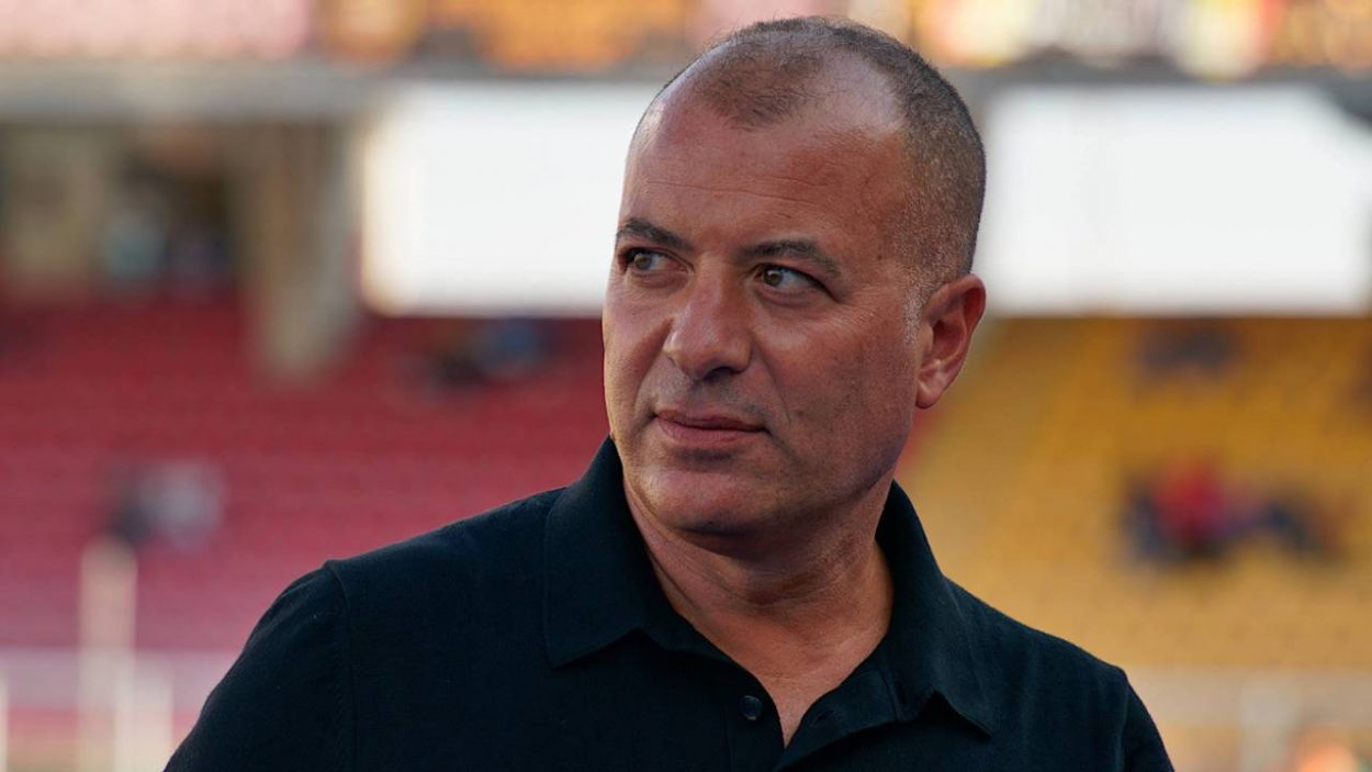 Lecce, il presidente Sticchi Damiani: "Gonzalez dovrà smettere di fare sport"