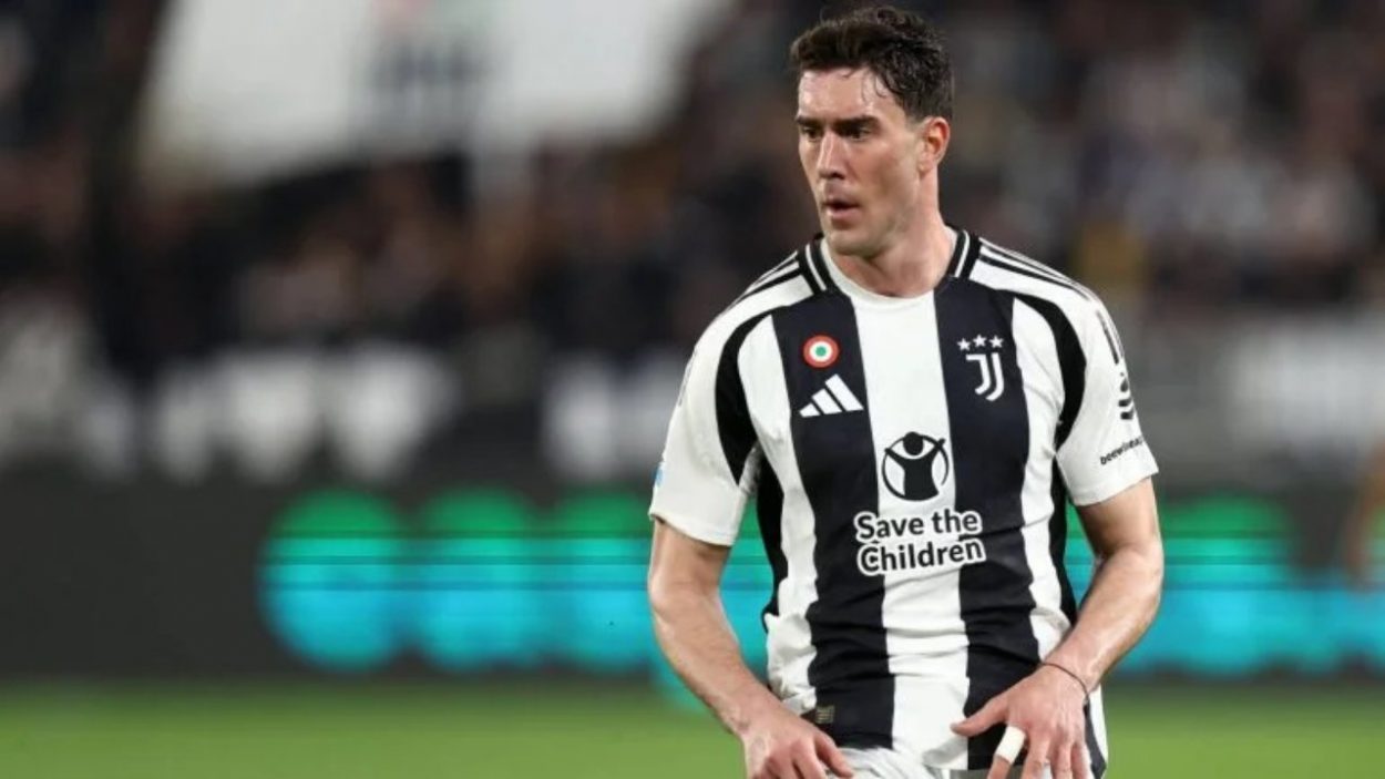 Pagata la clausola: addio Juve, il numero 9 ha scelto l'Arabia | Bianconeri anticipati