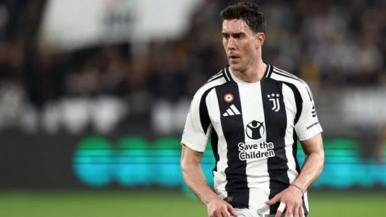 Pagata la clausola: addio Juve, il numero 9 ha scelto l'Arabia | Bianconeri anticipati