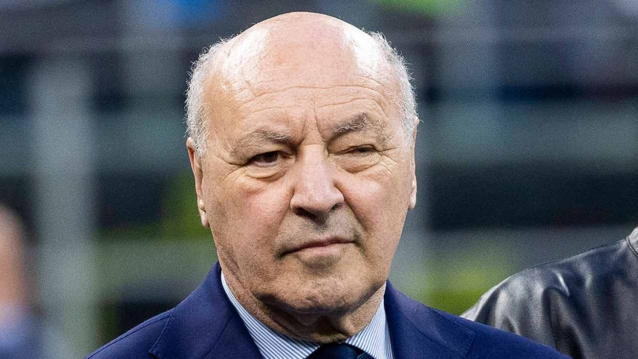 Vogliamo il difensore: Inter, una barca di soldi dalla Premier League | Marotta prende tempo