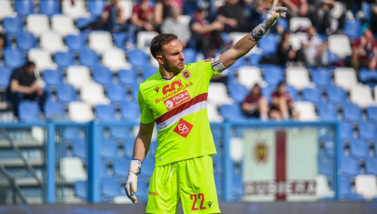 Palermo, comunicato ufficiale: preso l'erede di Van Der Sar | Finalmente un 1 di livello assoluto