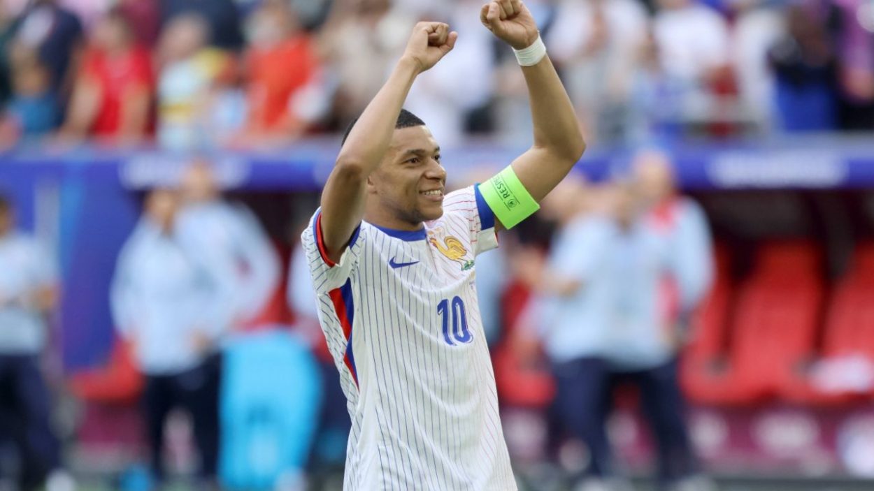 Clamoroso Mbappé: "Ha superato Cristiano Ronaldo al Real Madrid" | Record distrutto
