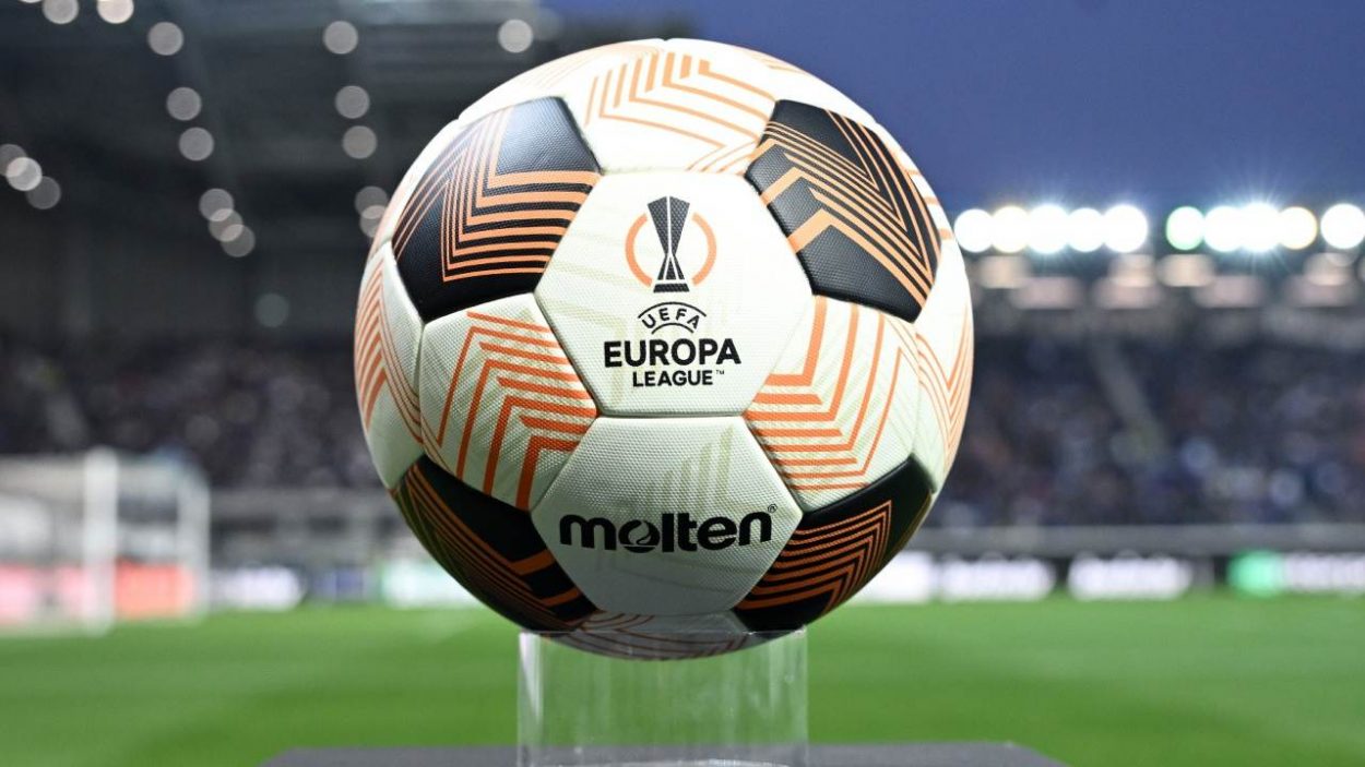 "SCONTRO CON LA POLIZIA: tifosi impazziti fuori dallo stadio | Gara ""a rischio"" in Europa League"