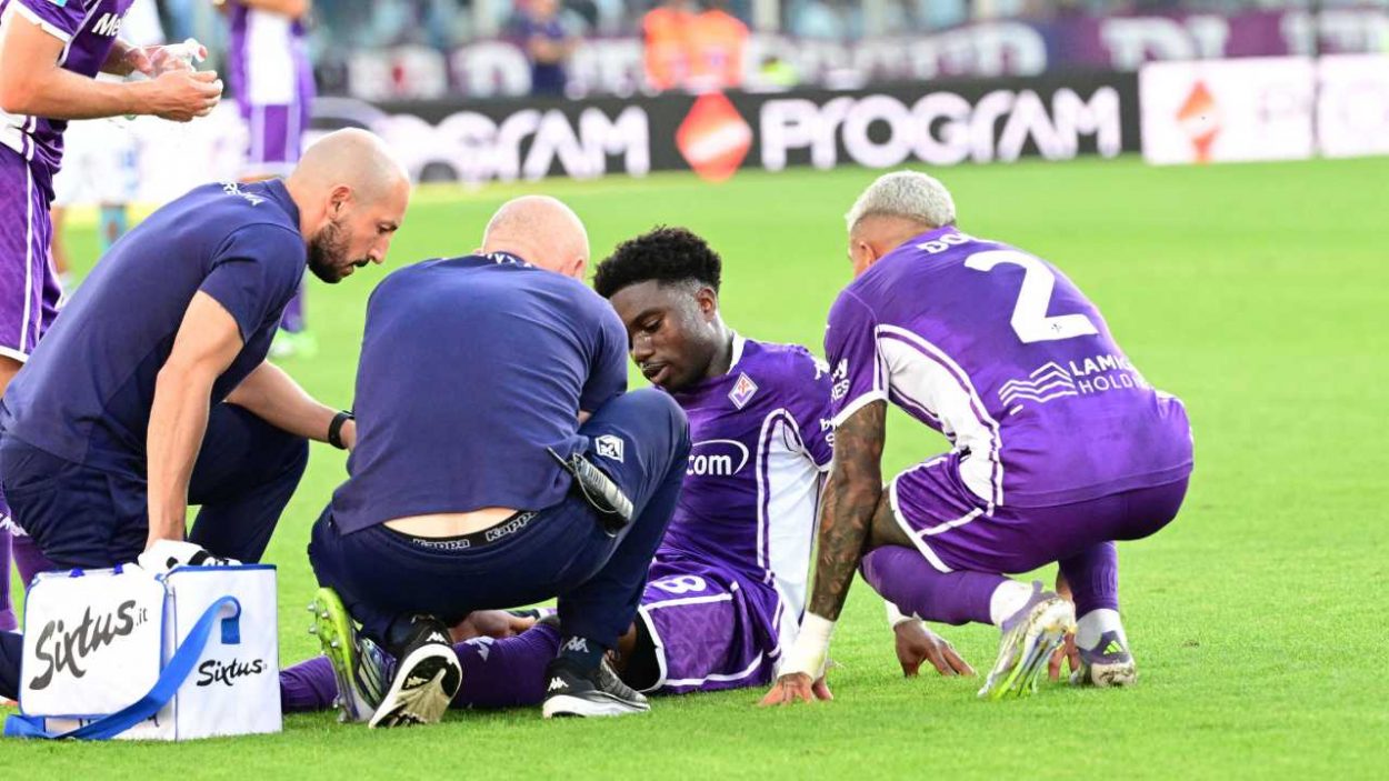 Fiorentina, infortunio Lamptey: l'esito degli esami