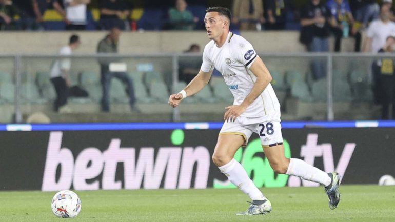 Cagliari, novità dall'ultimo allenamento: si ferma Zappa