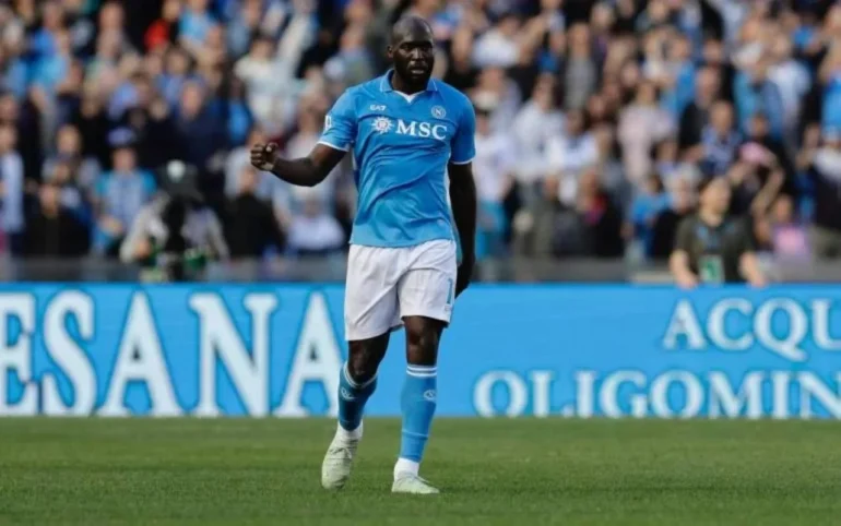 Conte riabbraccia Lukaku: "Torna a Napoli in settimana" | Le condizioni dell'attaccante