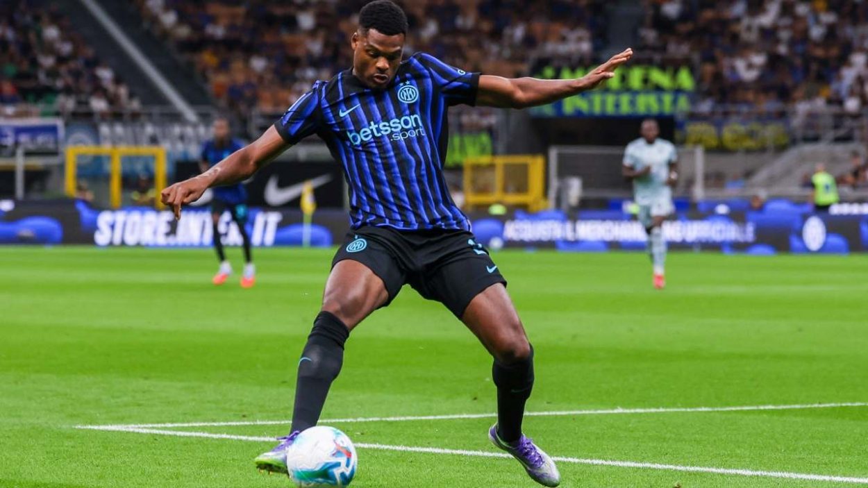 Inter, Mkhitaryan in gruppo: Zielinski e Bisseck ok. Dumfries migliora