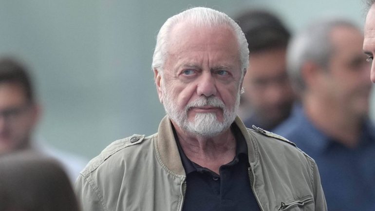 De Laurentiis paga gli uomini in divisa: 250.000 euro per garantire il risultato | l'incredibile comunicato