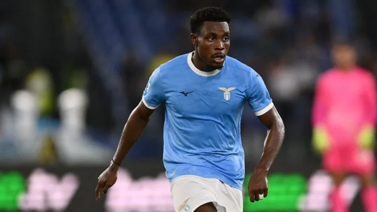 Lazio, Dele-Bashiru rientra nella lista Serie A: out Hysaj