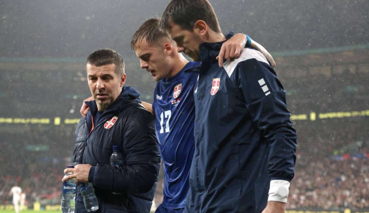 Brutte notizie per il Torino: nel match contro la Serbia, Ilić è stato costretto a lasciare il campo a causa di un problema al ginocchio