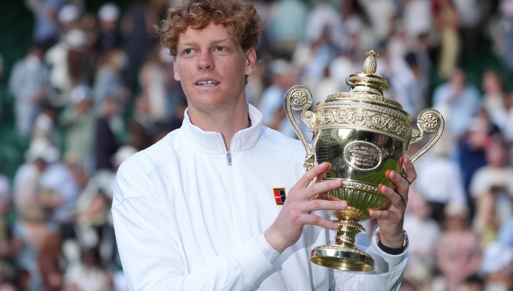 Sinner “denunciato” per favoritismo della stampa | Ancora una volta per colpa del doping: il pensiero di Magnini