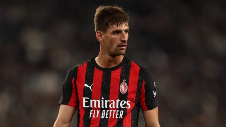 Milan, l'esito degli esami di Gabbia: i tempi di recupero