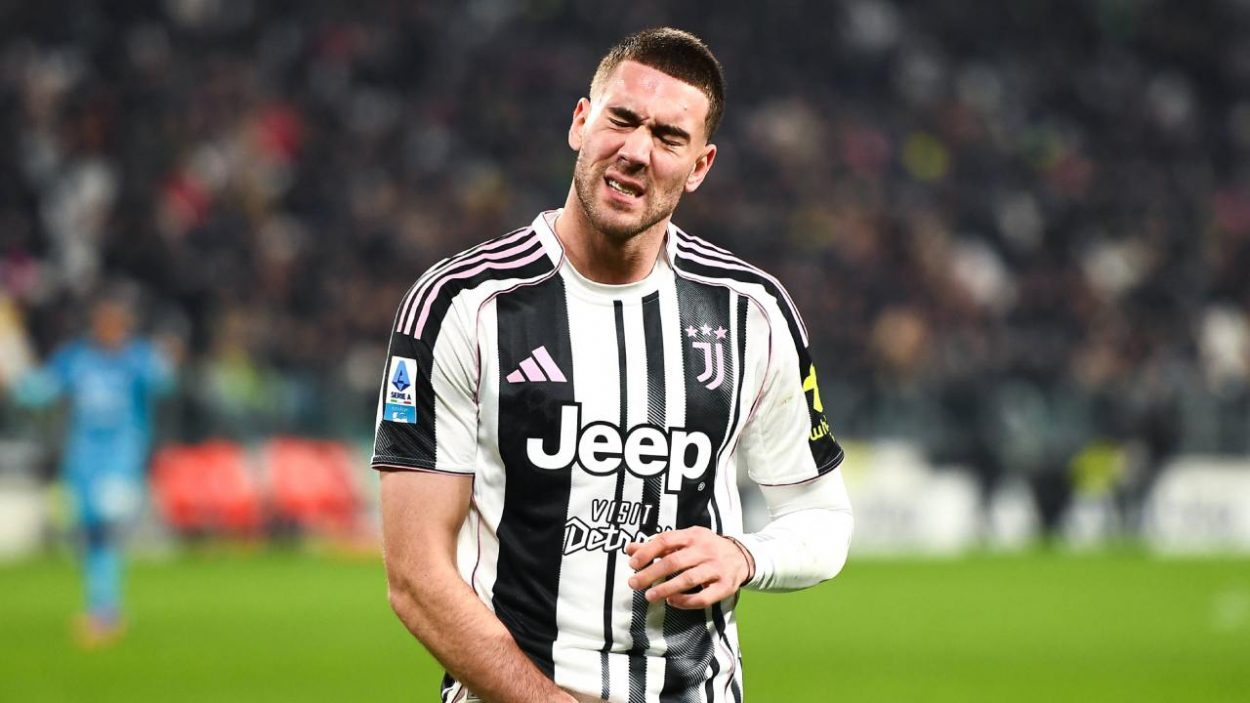 Juventus, infortunio per Vlahovic: lesione di alto grado, i tempi di recupero
