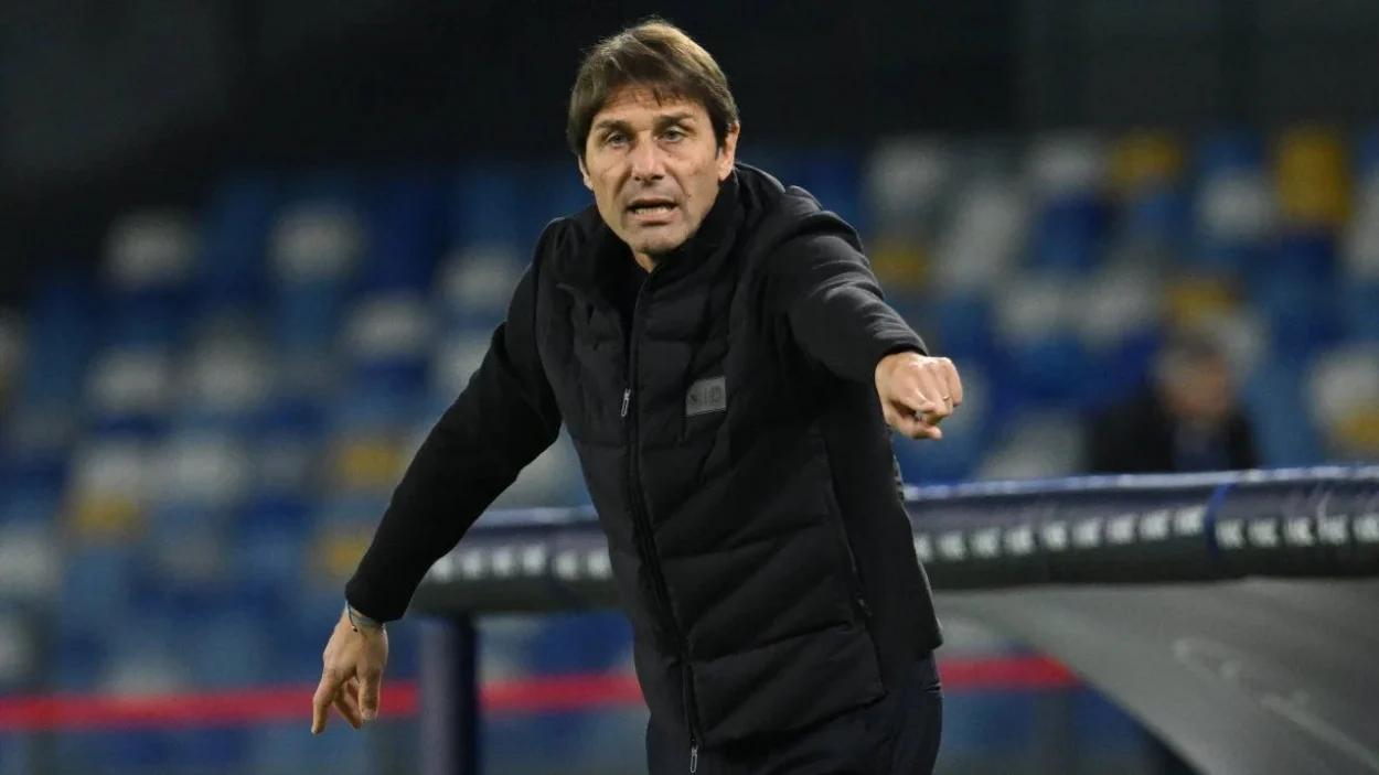 Napoli, Conte: " "