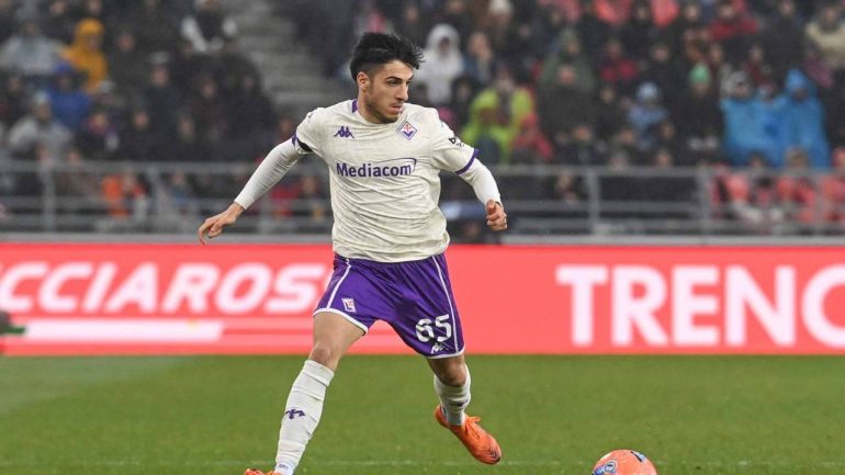 Fiorentina, infortunio per Parisi: l'esito degli esami