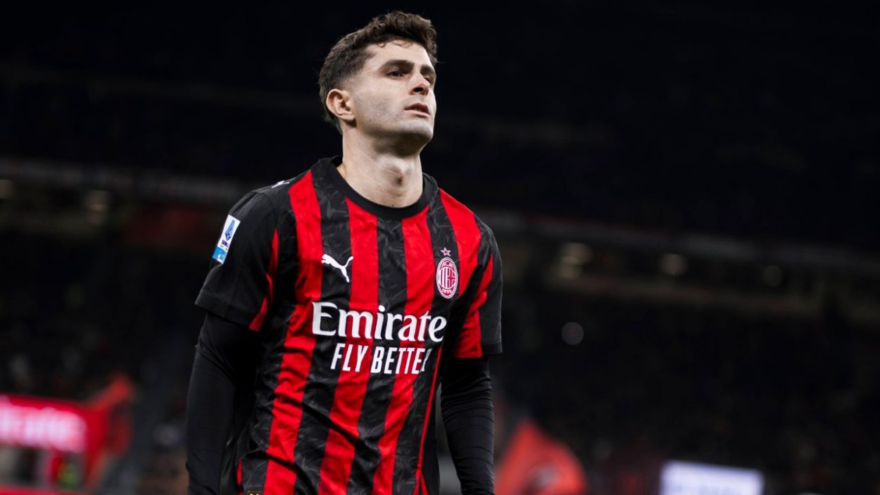 Infortunio Pulisic: le sue condizioni, come sta e quando torna l’attaccante del Milan